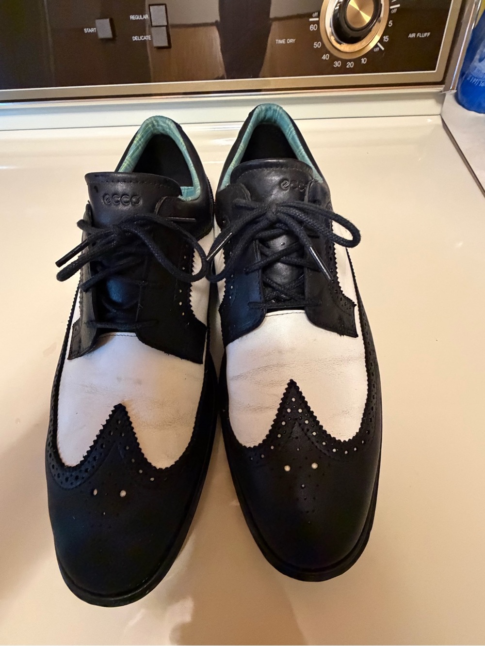 Ecco Black and White Men’s Wingtip Derby Oxfords